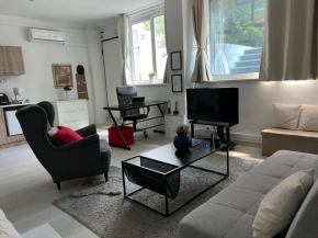 Athens Studio-office